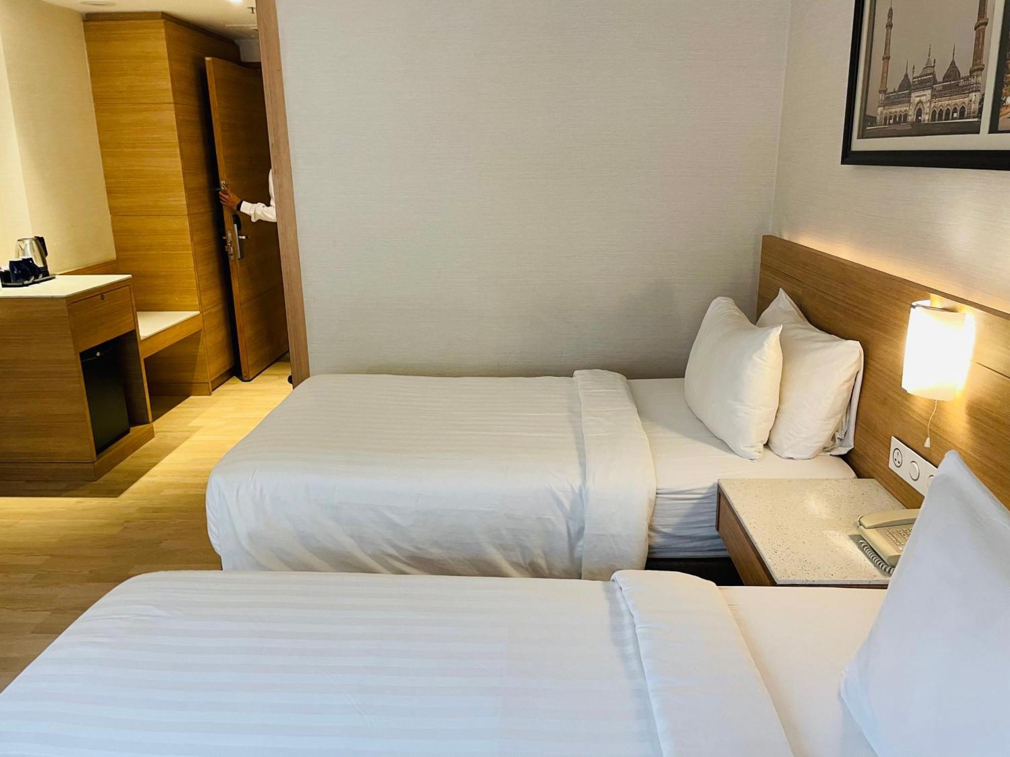 The Grace Residency - Gomtinagar, Lucknow Aparthotel Esterno foto