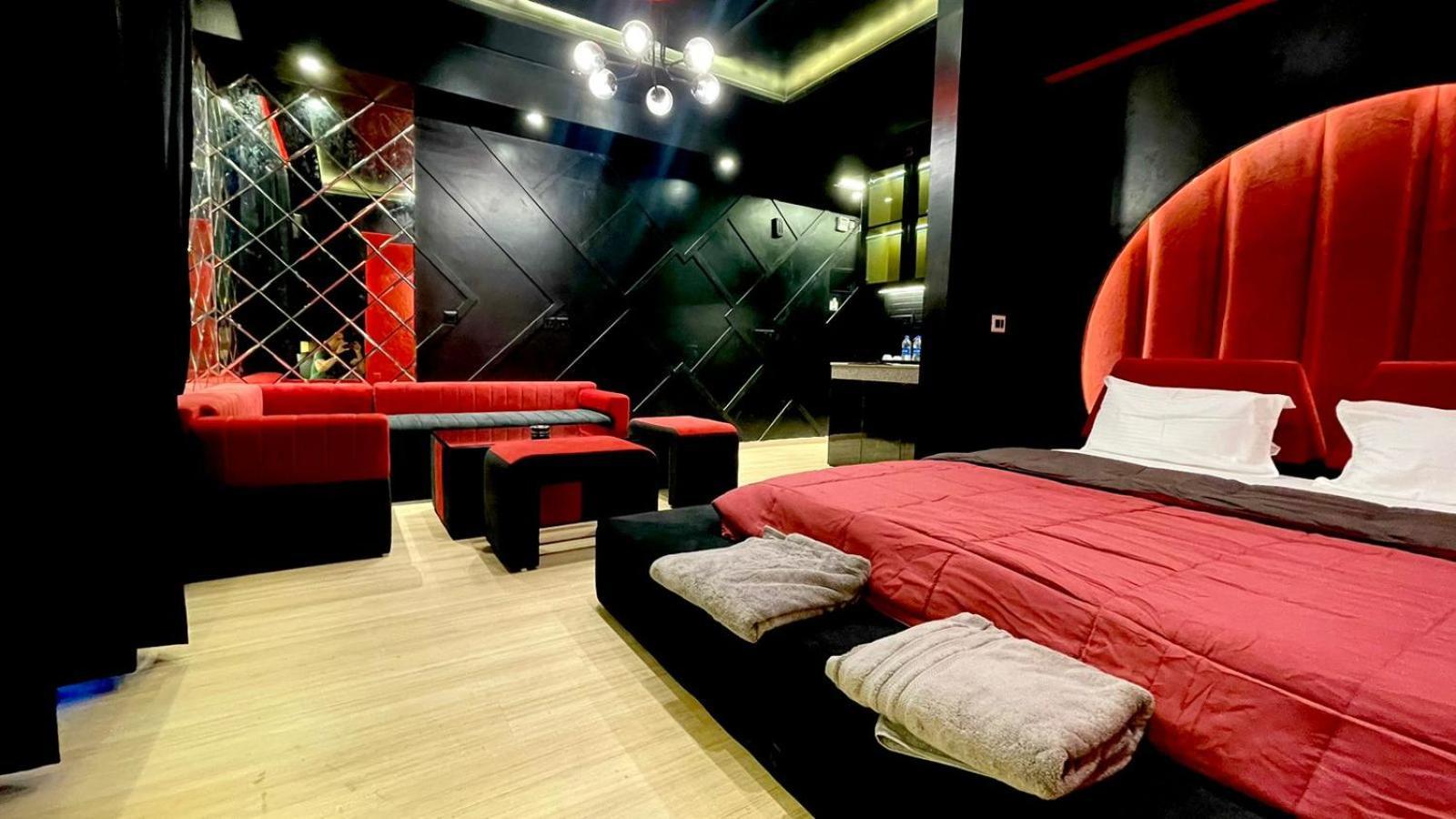 The Grace Residency - Gomtinagar, Lucknow Aparthotel Esterno foto