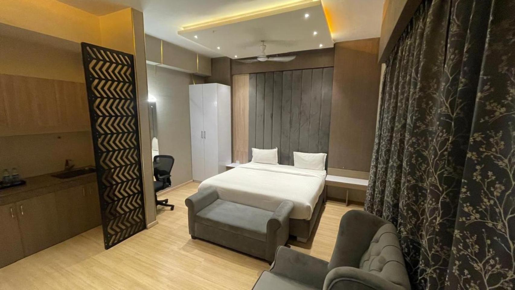 The Grace Residency - Gomtinagar, Lucknow Aparthotel Esterno foto