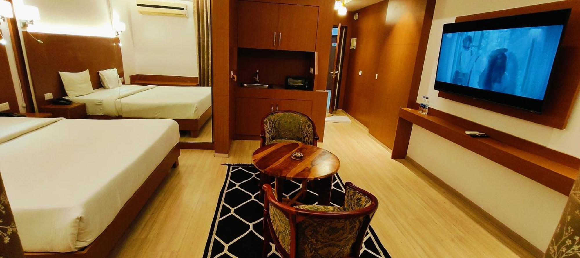 The Grace Residency - Gomtinagar, Lucknow Aparthotel Esterno foto